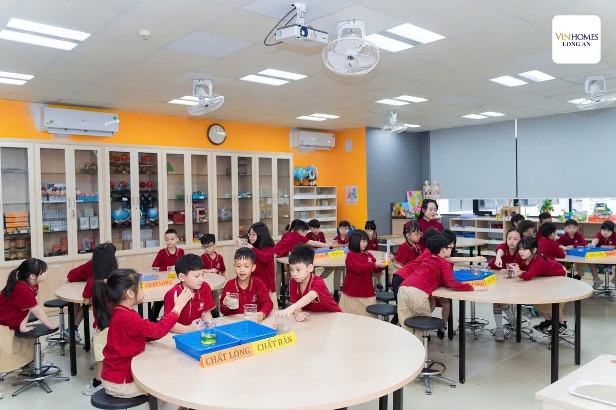 minh hoa lop hoc tai vinschool vinhomes urban lake